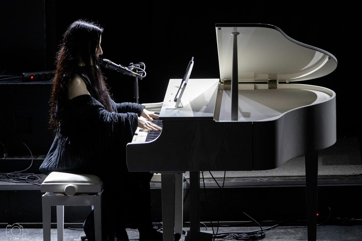 Zola Jesus //  Lia Hide @ Arch Club, 7/5/2025
